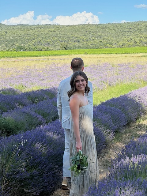 Elopement in a lavender field in Provence